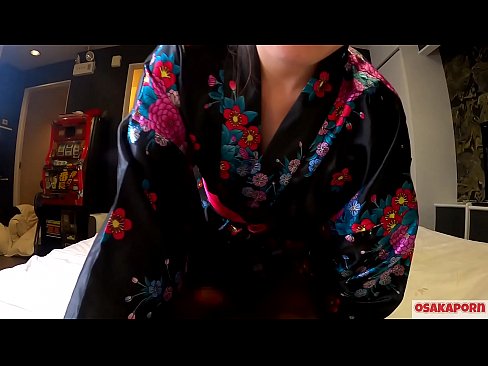 ❤️ Gənc cosplay qız bir atlı qadında fışqırma ilə orgazm olmaq üçün cinsi sevir. Həvəskar videoda ənənəvi yapon geyimində tüklü pişik və gözəl döşləri olan asiyalı qız sikişmə oyuncaqları ilə mastürbasyon nümayiş etdirir. Sakura 3 OSAKAPORN. ️❌ Porno fb bizdə
