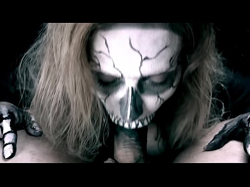 ❤️ Demon qız qara ağzı ilə xoruz əmmək və cum udmaq. ️❌ Porno fb bizdə