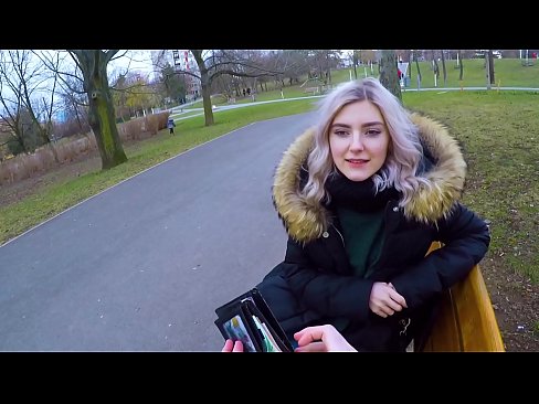 ❤️ Pul müqabilində bir qəribin isti cumluğunu uddu - parkda Eva Elfie tərəfindən blowjob ️❌ Porno fb bizdə